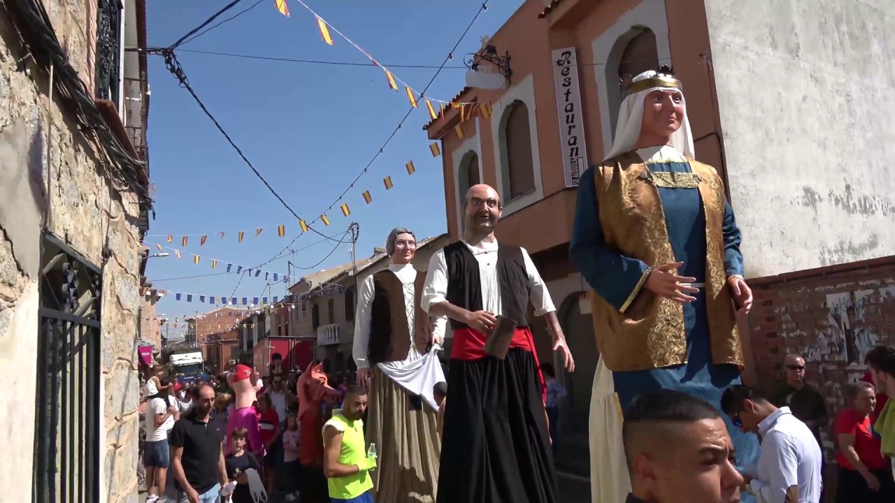 DESFILE DE GIGANTES Y CABEZUDOS FIESTAS PATRONALES DE LAS VENTAS CON PEÑA AGUILERA 2017