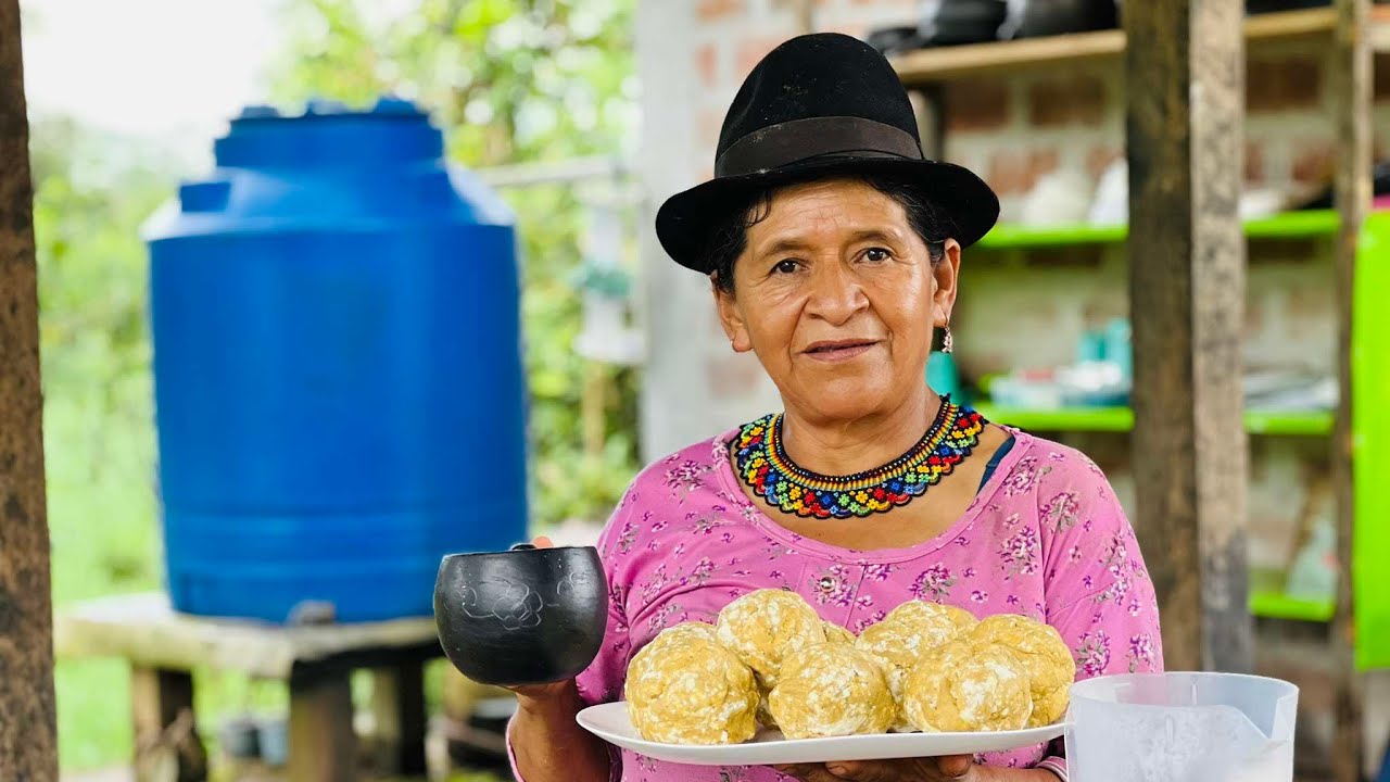 Los bolones mas ricos preparados de sango platano con queso al estilo del campo | Doña Delfina