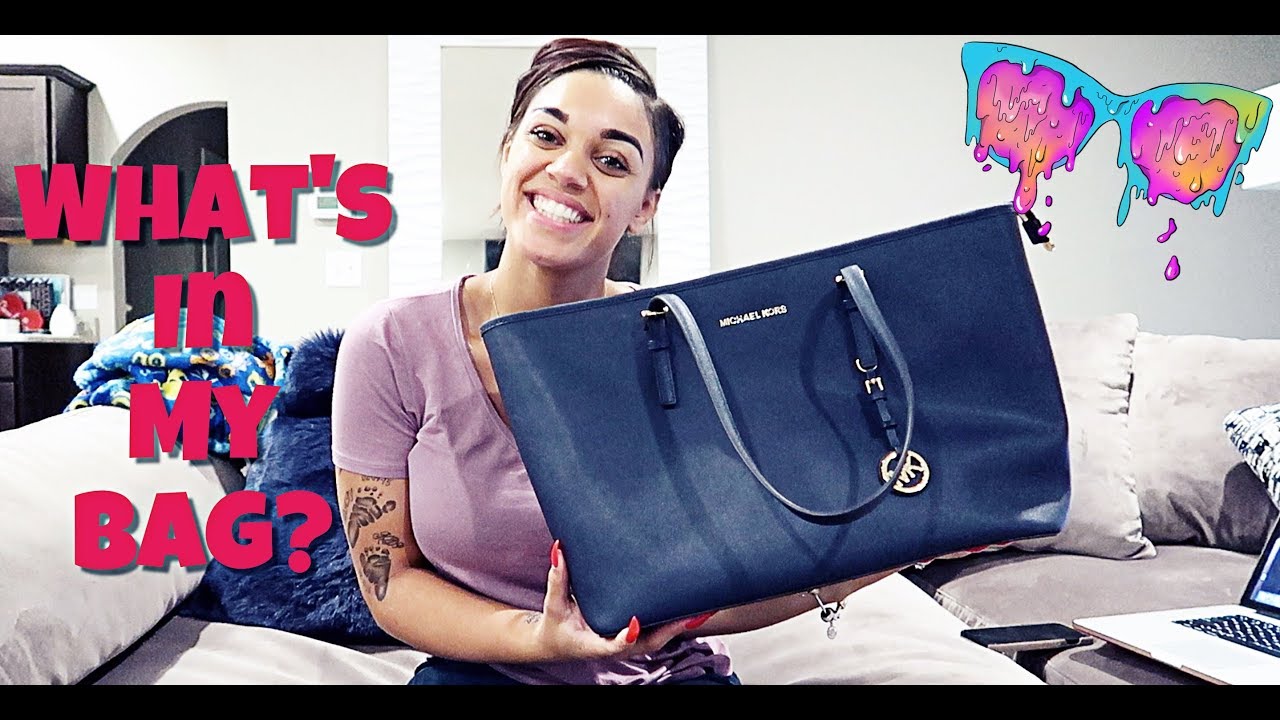 WHATS IN MY PURSE | Biannca Prince