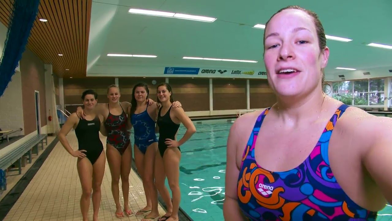 SPORTVROUW 2015 - WATERPOLODAMES (GENOMINEERD)