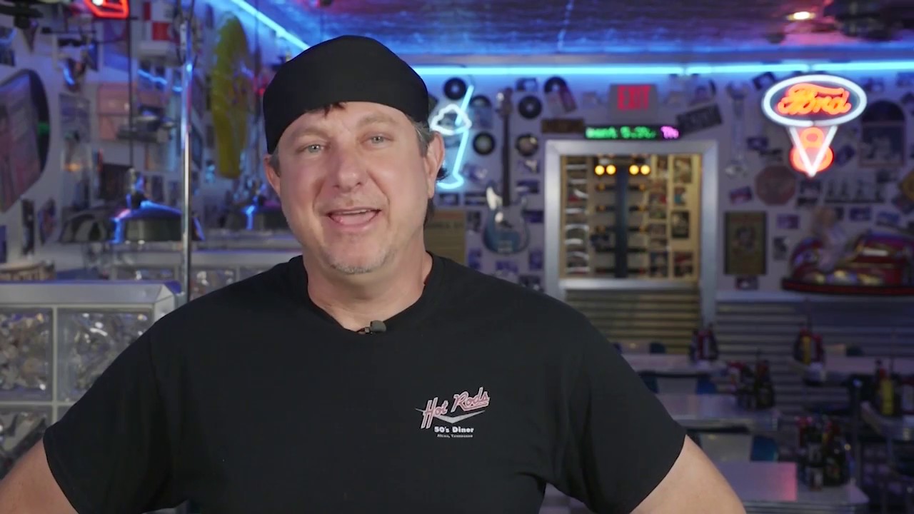 Hot Rods 50's Diner | Tennessee Crossroads | Episode 3305.2