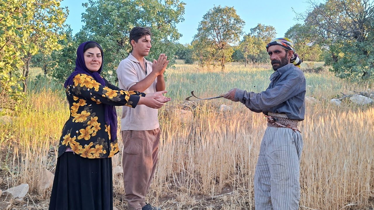 They went to work to save their house! Will Zahra and Isa settle the land installment?