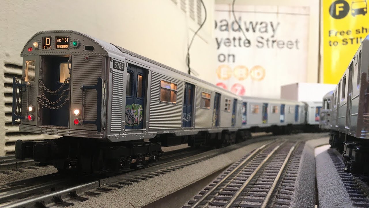 MTH Subway: MTA New York City Transit 4-car R32 (D) Train Action via Brighton Express