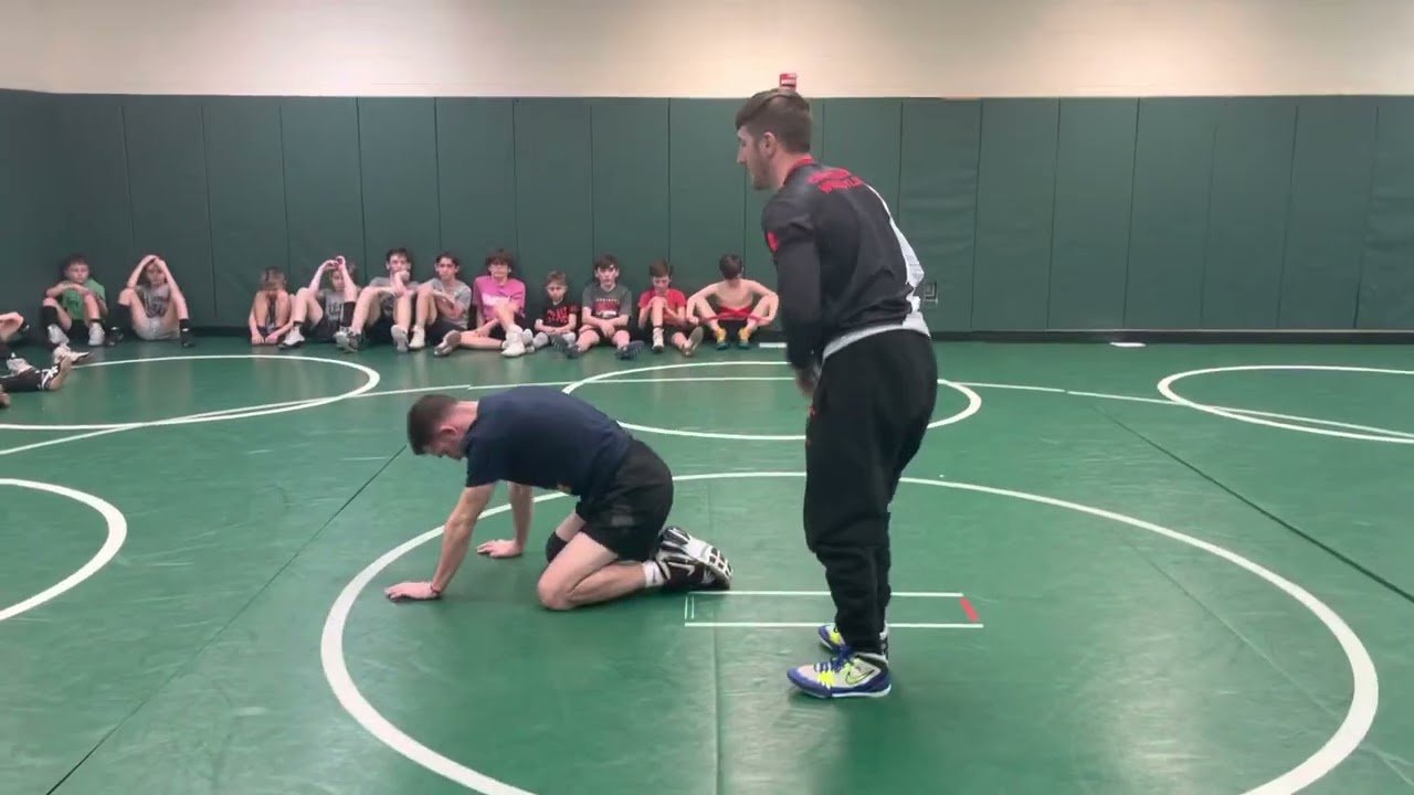 Centurion Wrestling: Leg Series from Top: Getting to Legs from Claw Tilt