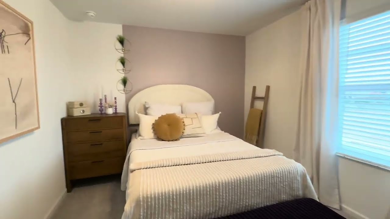Spacious 5 Bedroom New Build Home in Phoenix AZ | Lennar Tour