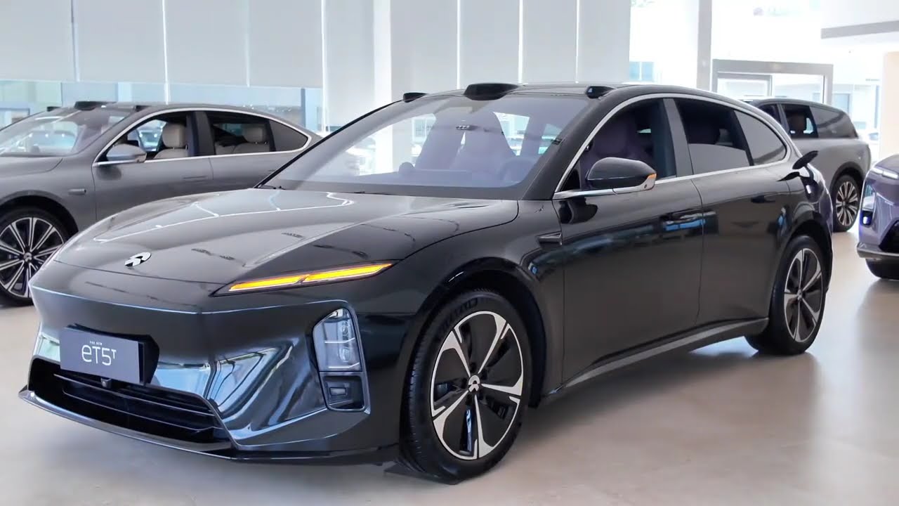 The New NIO ET5 Touring EV 2025 - Exterior And Interior