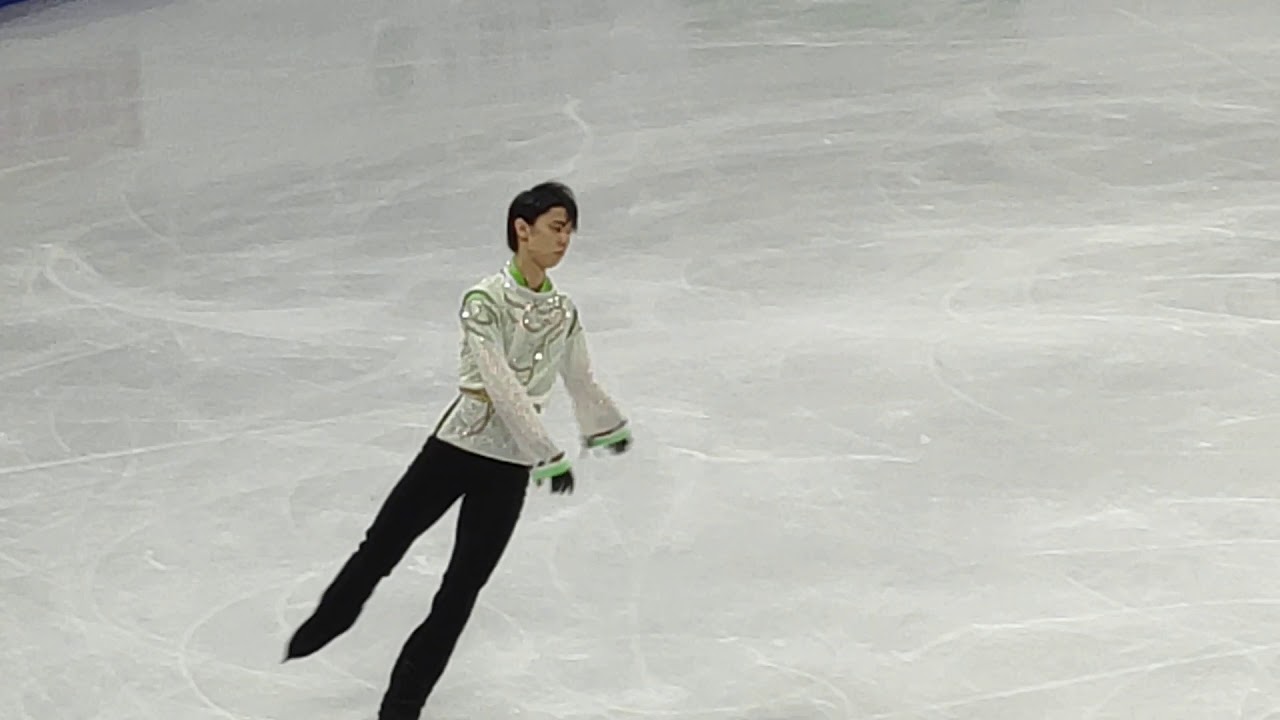 4CC Men FP 6-min Warm-UP Yuzuru Hanyu fancam