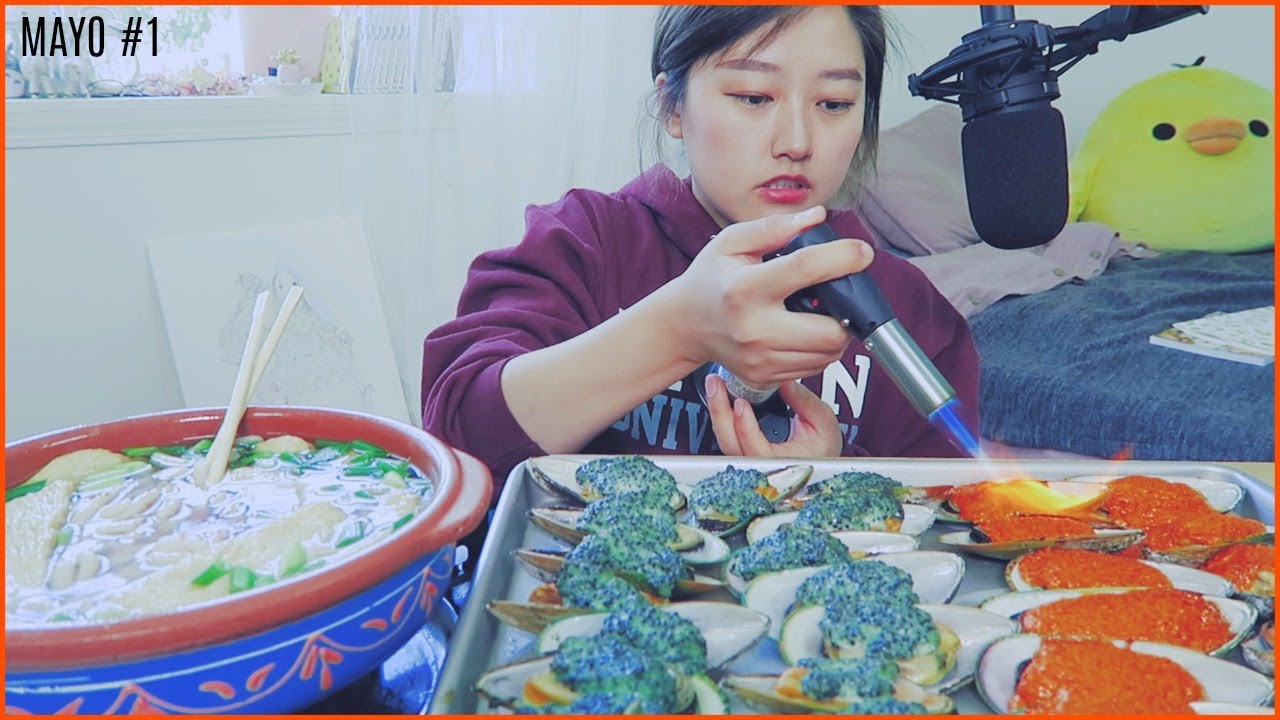 Mayonnaise #1 - Dynamite Mussels + Fish Cake noodle Soup Mukbang(social eating)