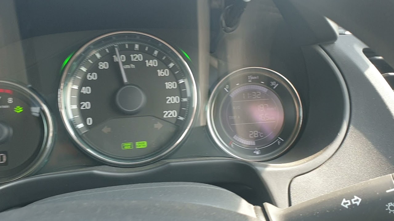 Honda City 1.5 CVT | RPM and fuel consumption at 100 km/hr