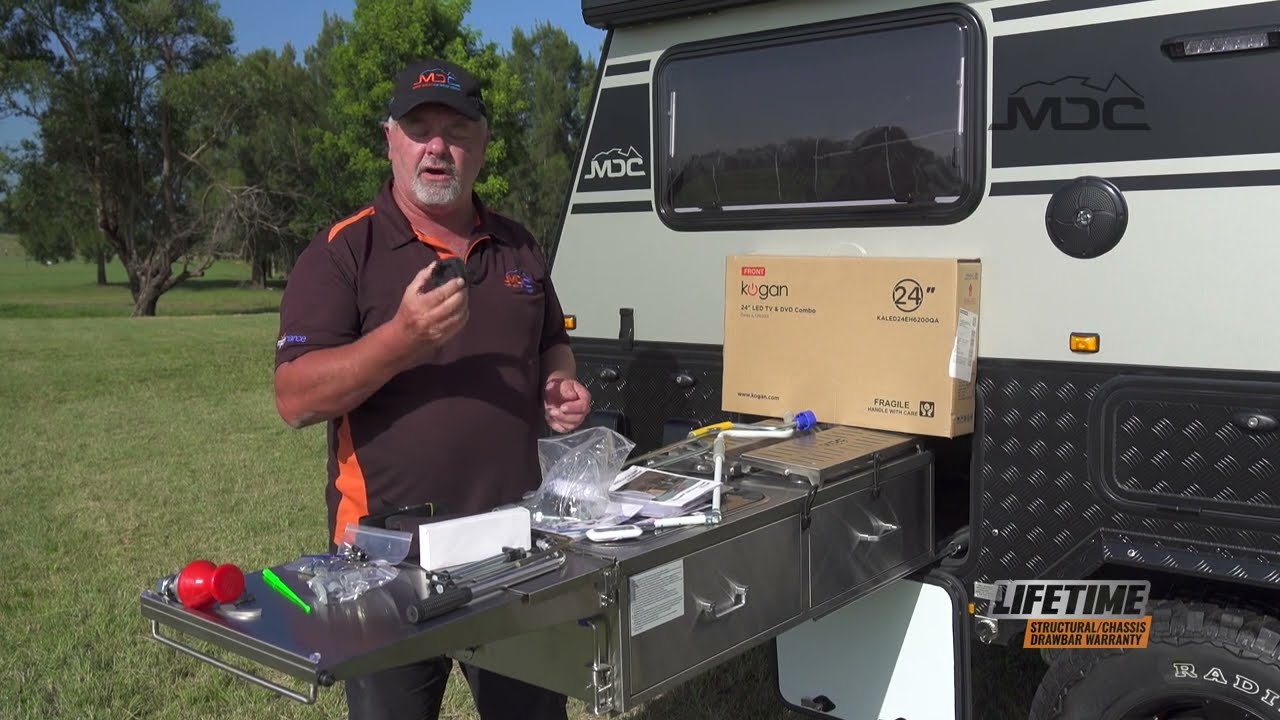 Handover: MDC XT10E Offroad Caravan