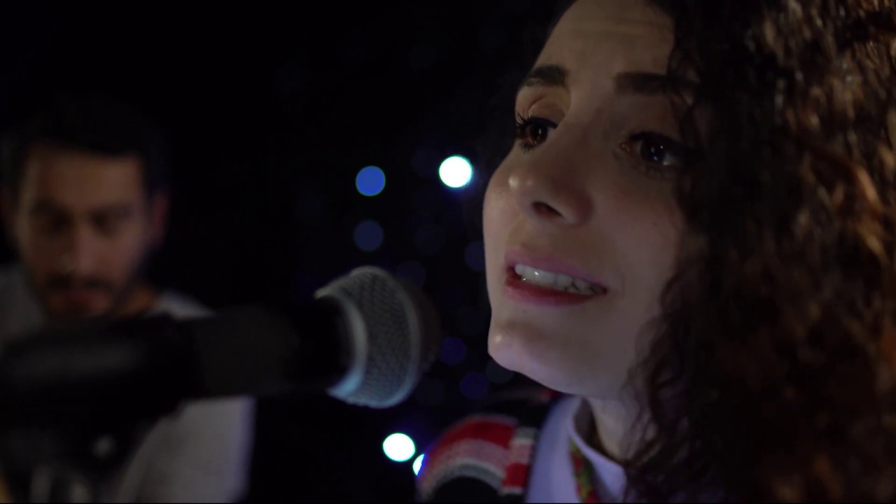 Alkor Ezer - Her Renk | Başka Şarkılar