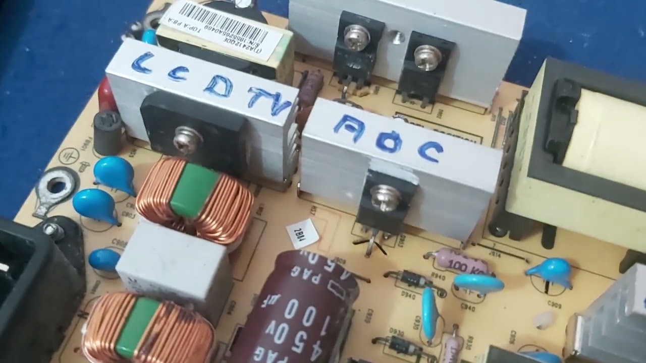 adaptando uma fonte de 32 polegadas. na tv aoc de 26 polegadas