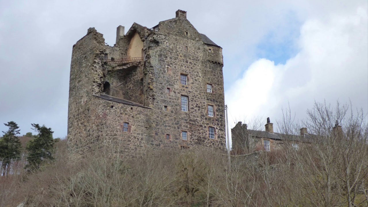 A Peebles Walk - Kingsmeadows to Neidpath Castle