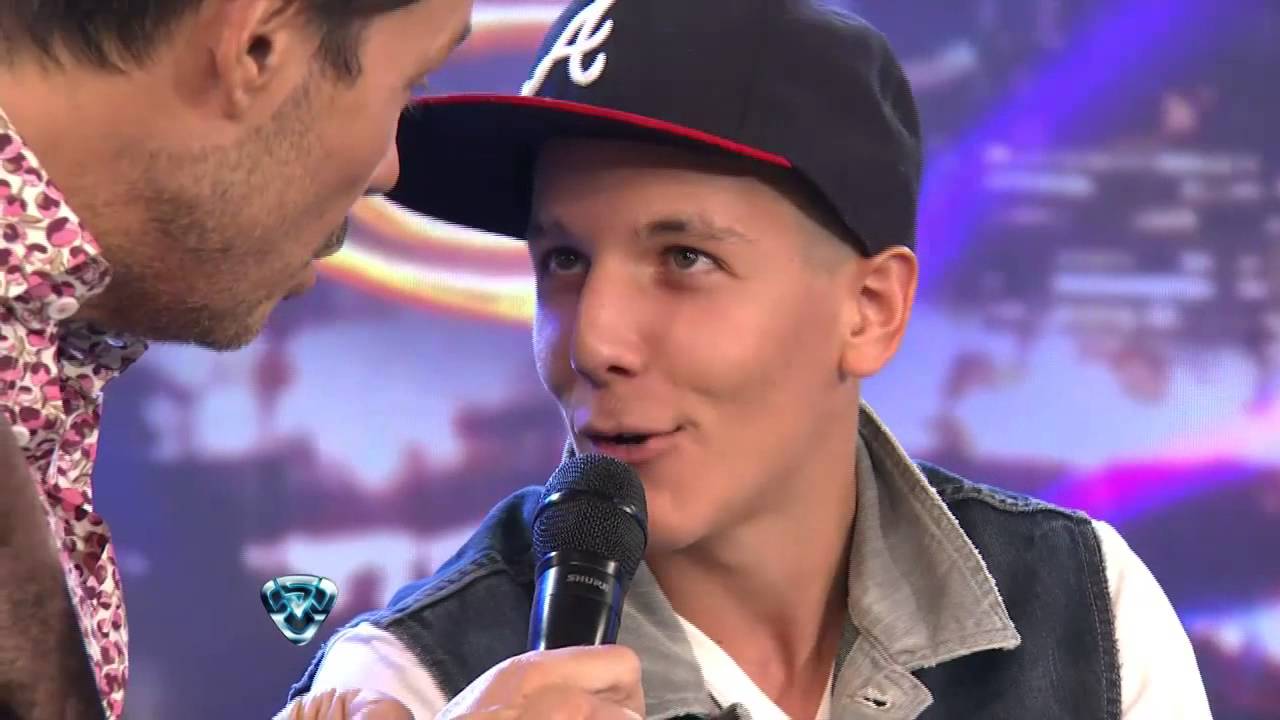 Showmatch 2012 - Alexander Caniggia llegó a Showmatch