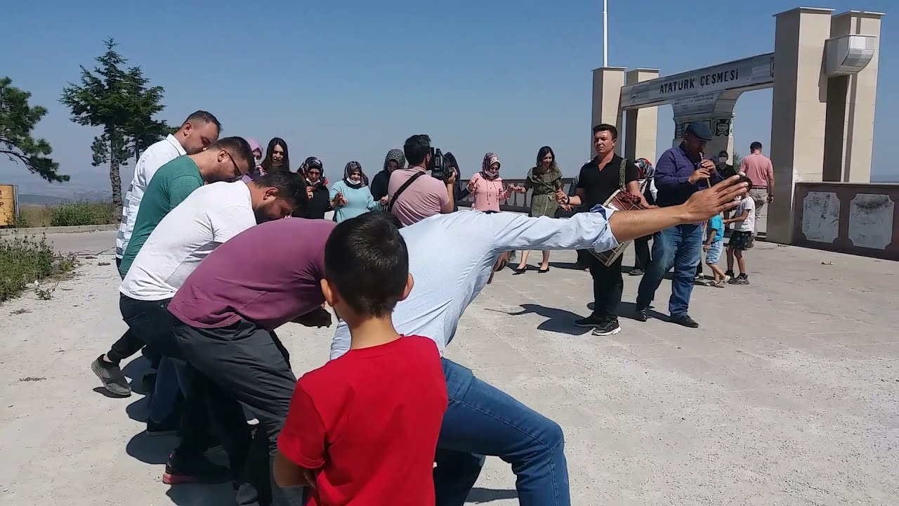 Davullu Zurnalı Gelin Alma /  Tokat Düğünleri /Tokat Halayları