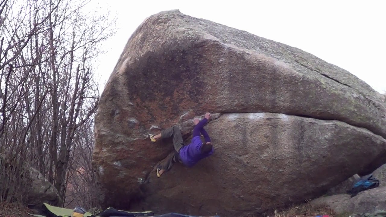 Clásicos y no tan clásicos en Targassonne.Boulder.