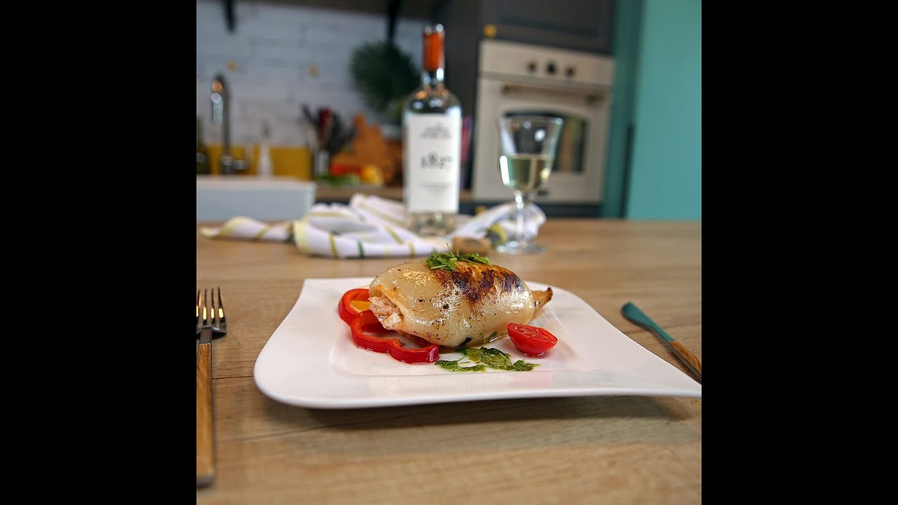 Calamari umpluți cu brânză feta