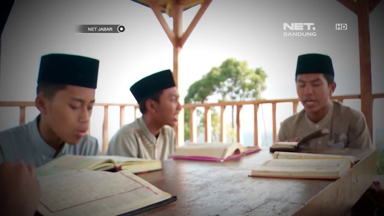 NET JABAR - MENIMBA  ILMU DI PESANTREN BAITUL HIDAYAH