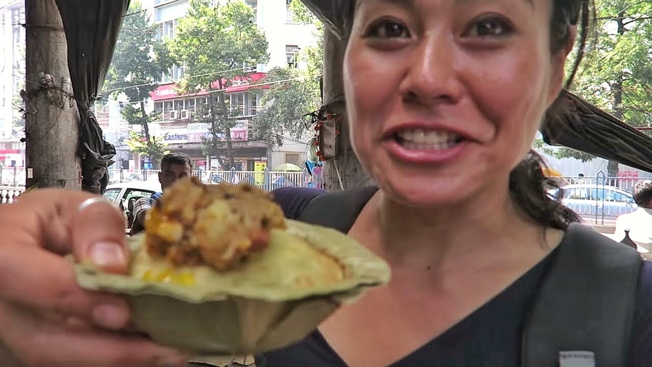 10 TOP STREET FOODS OF KOLKATA | INDIA