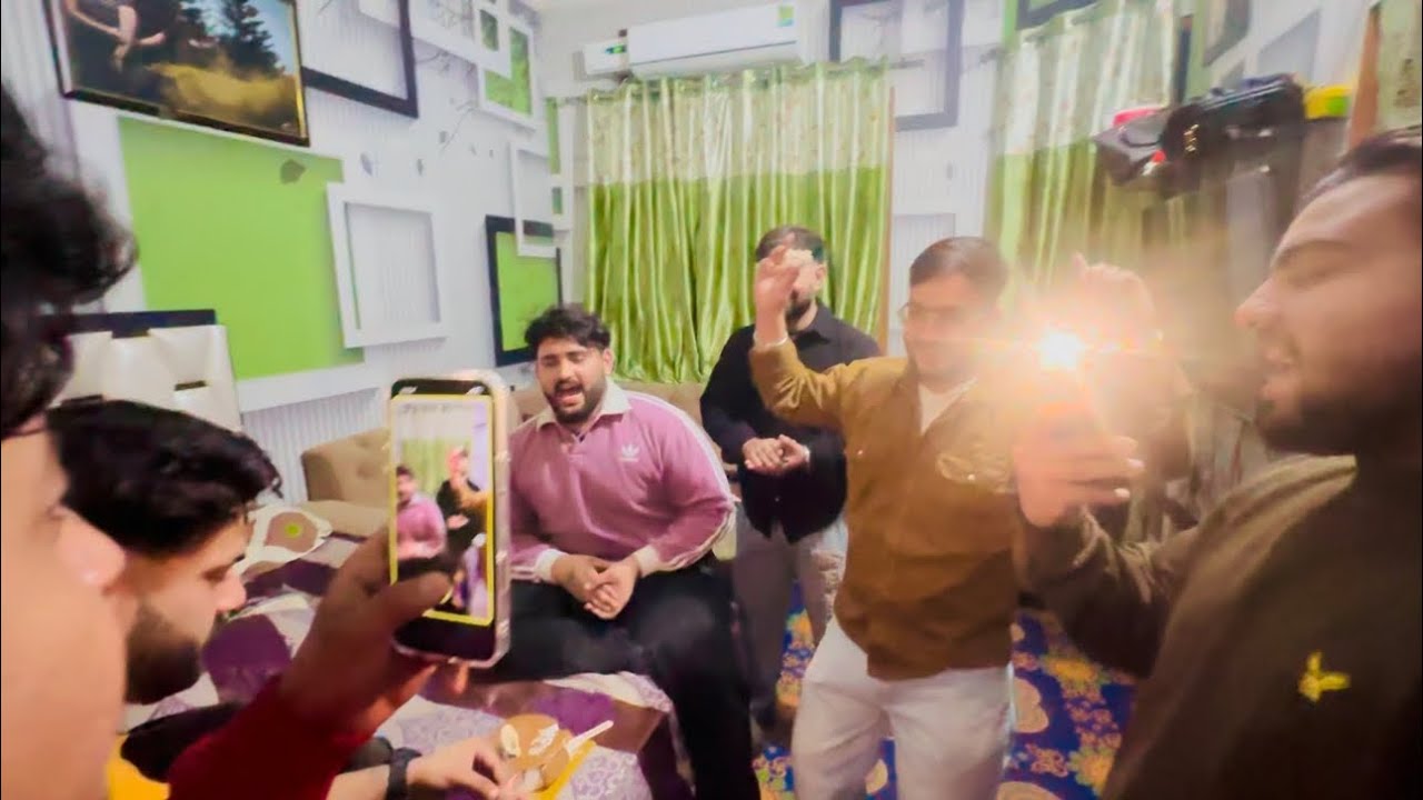 Birthday 🎂 party 🎉 Se Start Hua Vlog ka First Day❤️@BABY_BOSSS110  pls ￼ subscribe🙏🏻￼