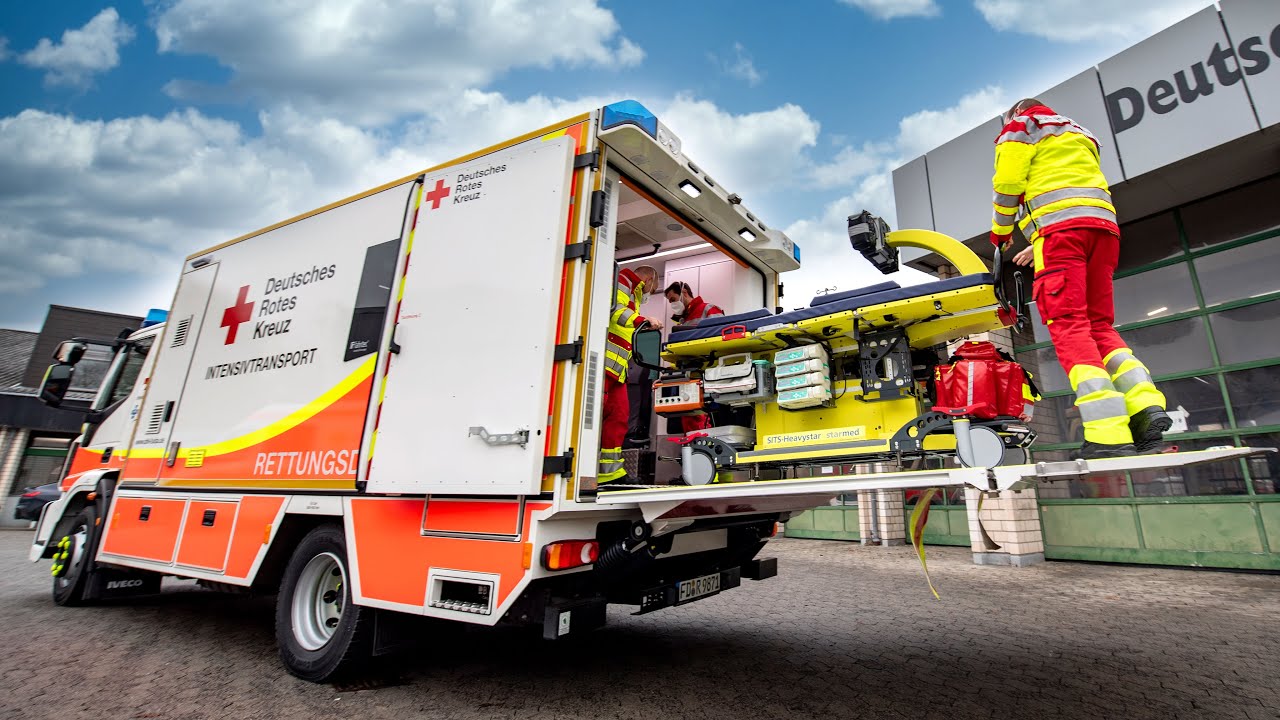 Rettungsdienst: Der neue ITW (Intensivtransportwagen) vom DRK Fulda - Trailer