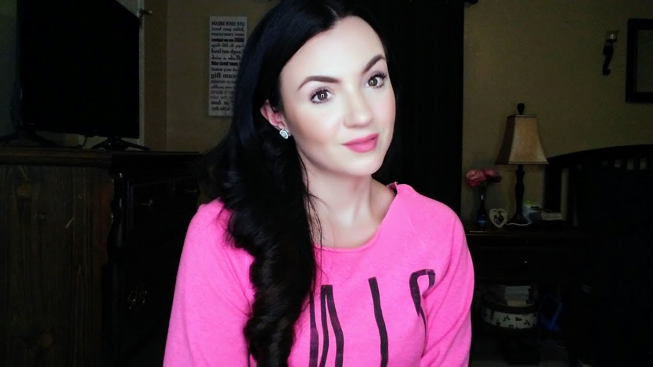 Социальные сети уничтожили женщин