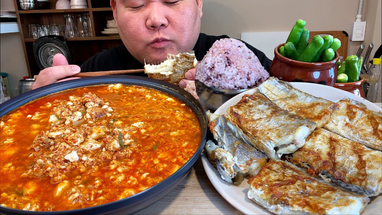 제주 용 갈치구이 + 참치순두부찌개 + 땡초 + 고봉밥 한식요리 먹방 MUKBANG