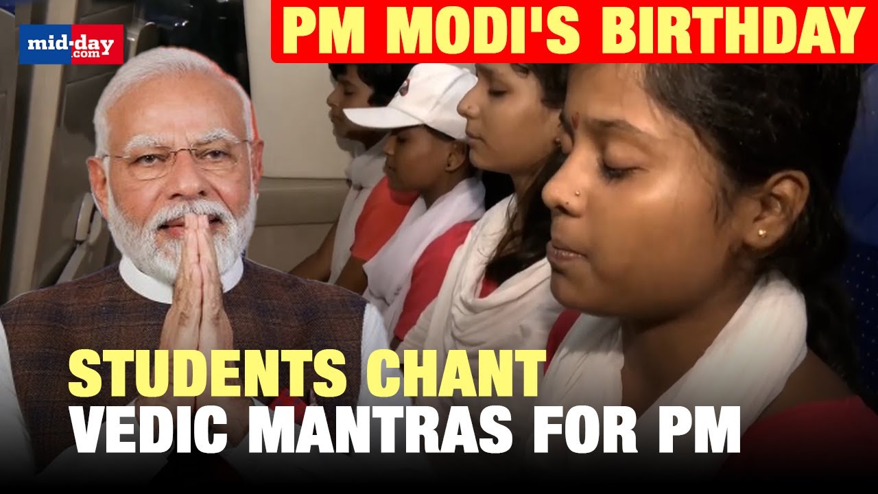 PM Modi's birthday: Students chant Vedic mantras for PM Modi's well being