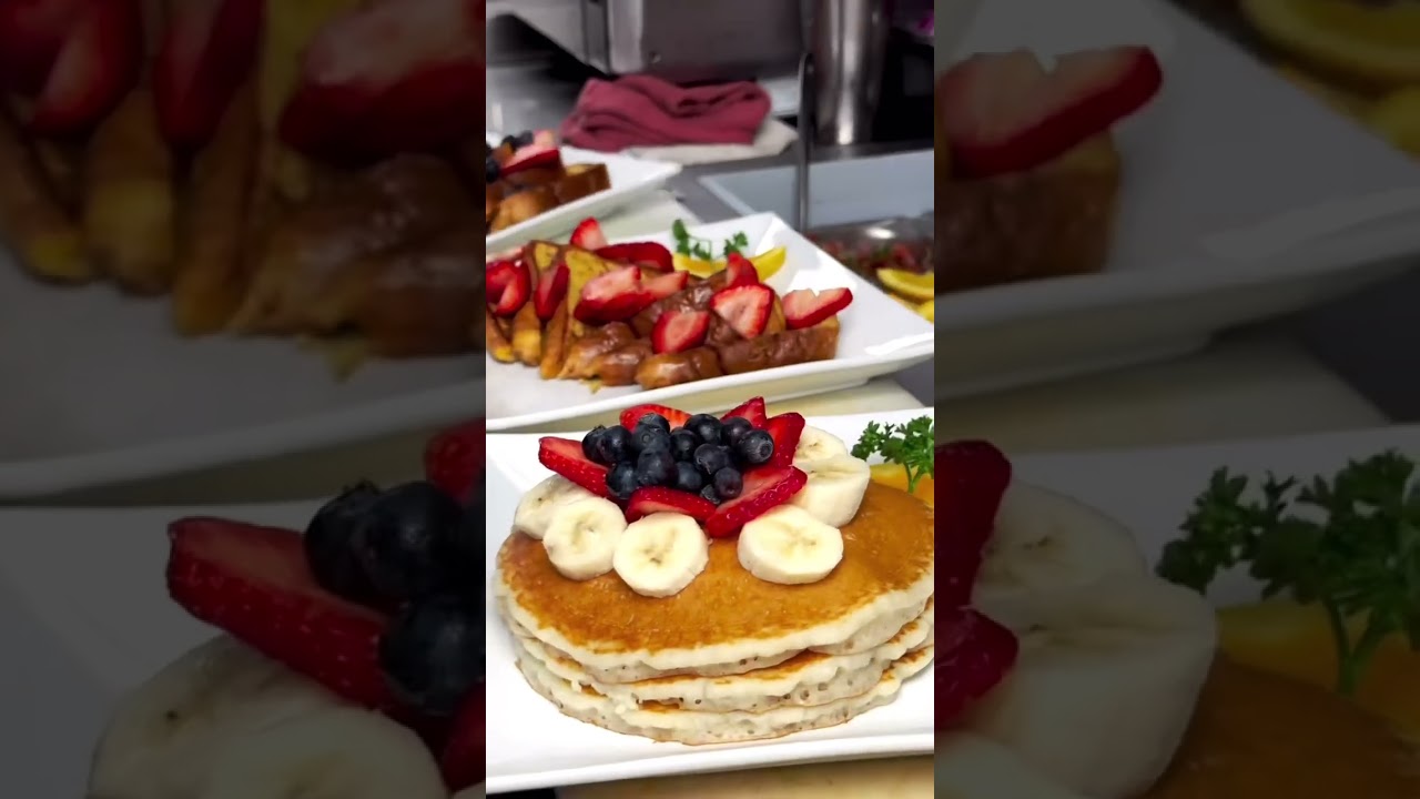 Tag who&rsquo;s coming! 🥞🏁 Visit @melsdrivein at 📍8585 W Sunset Blvd, WeHo. #LABucketList #LA