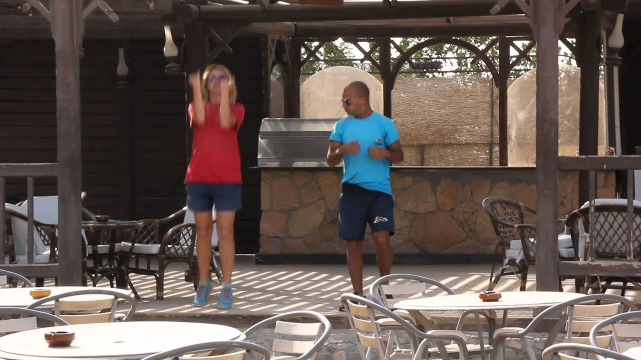 Jewels Sahara Boutique Resort animation morning dance