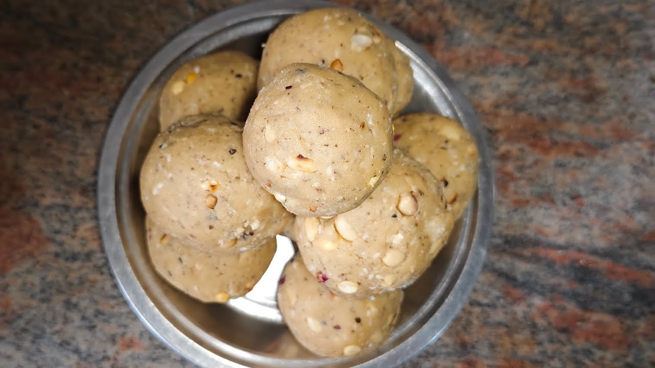 ಶಿವರಾತ್ರಿ ಹಬ್ಬ/ಮಾರಿ ಹಬ್ಬಕ್ಕೆ ಹಳ್ಳಿಯಲ್ಲಿ ಮಾಡುವ ಹುರಿದ ಅಕ್ಕಿ ತಂಬಿಟ್ಟು | tambittu recipe |  