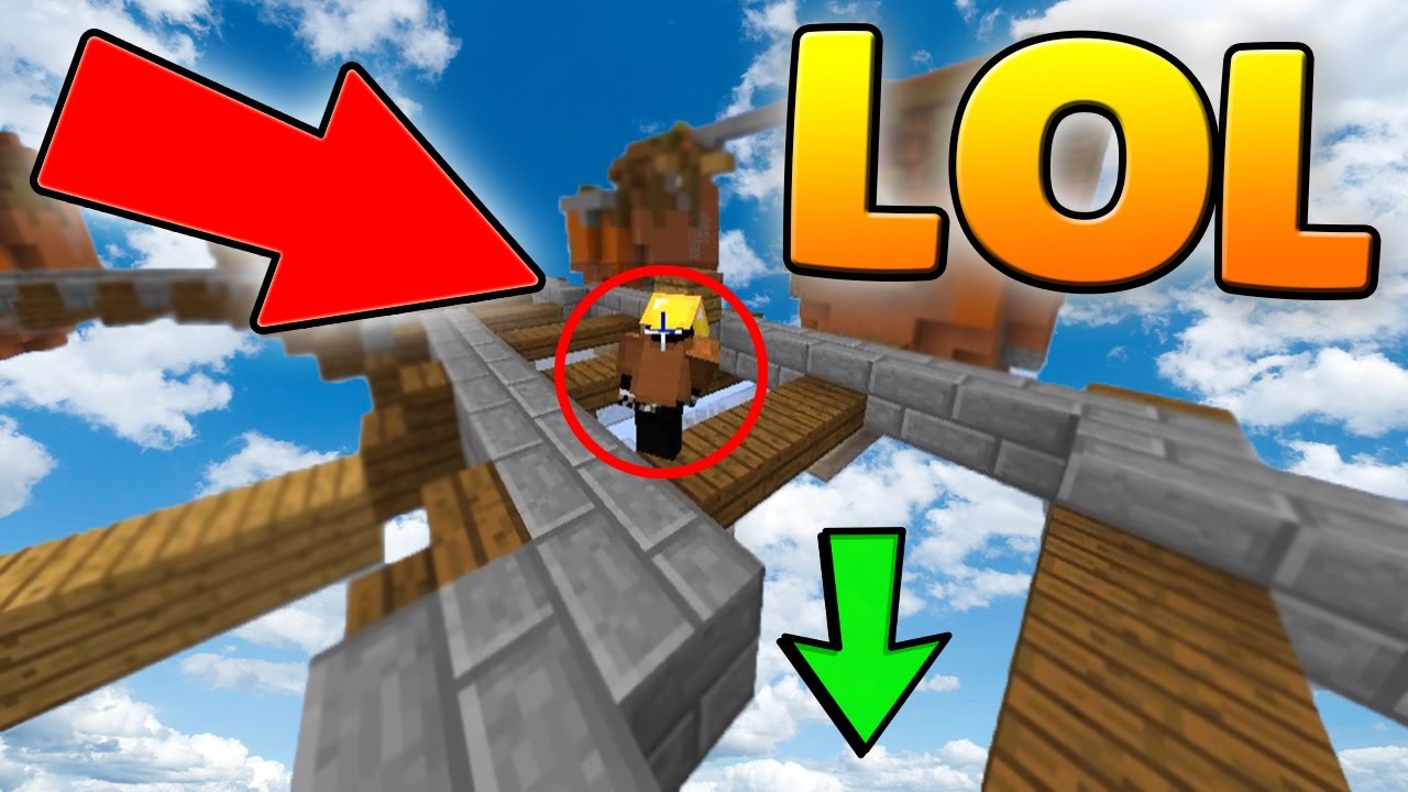 I KNOCKED HIM INTO HIS OWN TRAP!! | Minecraft Skywars Challenge!
