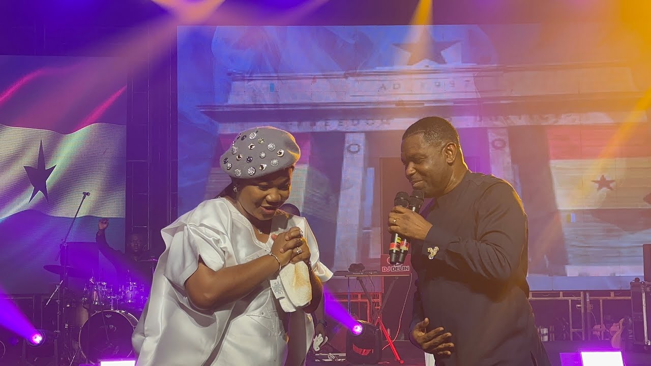 Nacee And Mercy Chinwo Performed Aseda Together At The Ghana In Praise Concert 