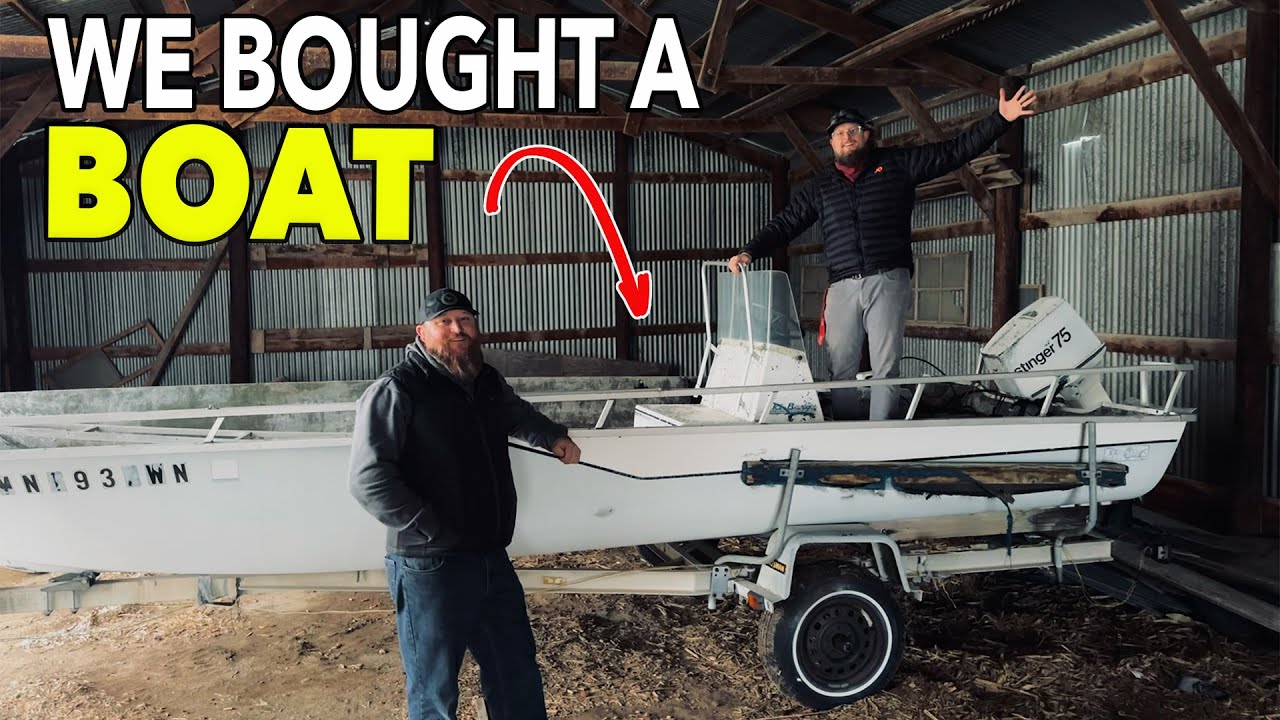 40 Year Old BOAT Found In A Barn ( CAN WE RESTORE IT ) | Episode 1