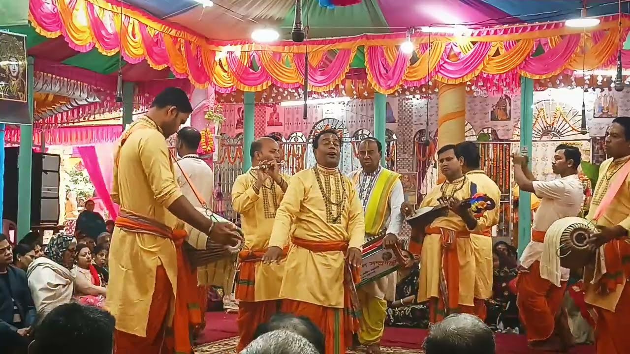 শ্রী শ্রী মনোহর পাগল সম্প্রদায় বরিশাল কির্তন আসর, বিষ্ণু পাগলের আশ্রম আলফাডাঙ্গা ফরিদপুর। 