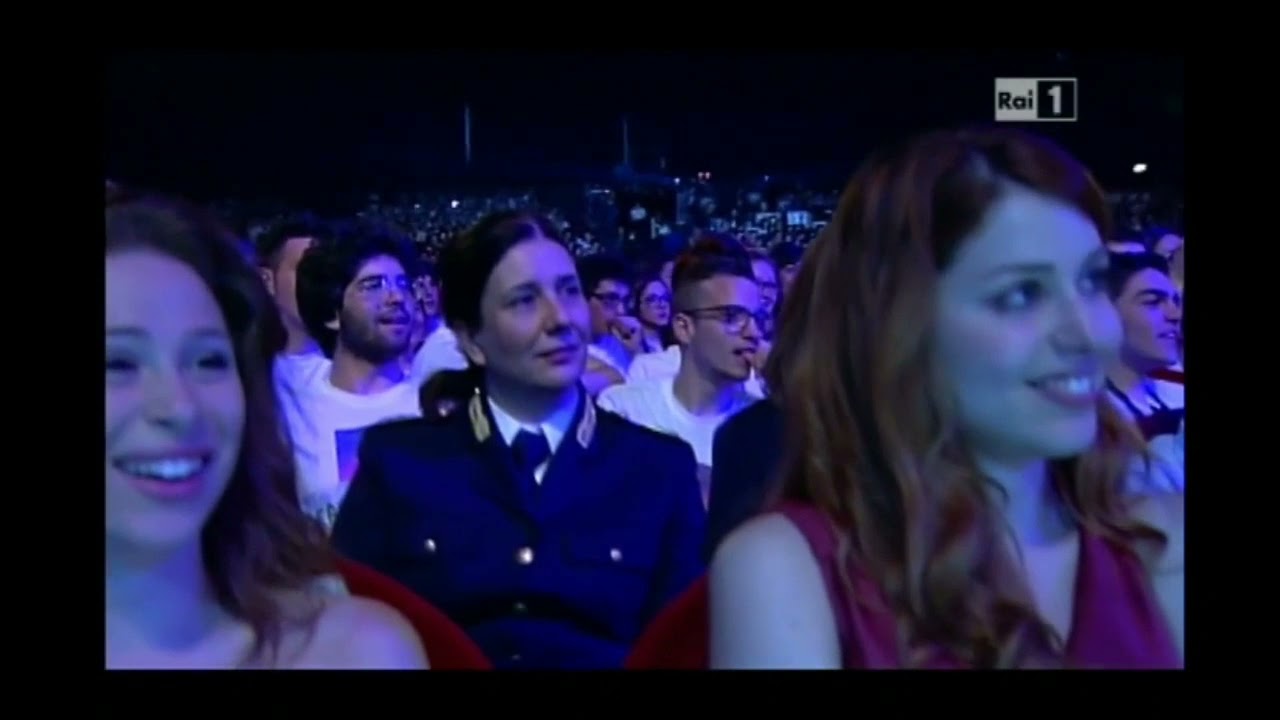 Simone Barbato - Festa della polizia di stato 2012 (Rai 1)