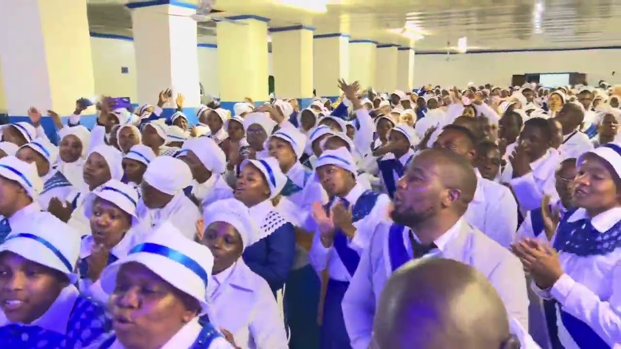 Father Madwe St.J | Paseka | Yesu uvukile | Hambani nibatshele