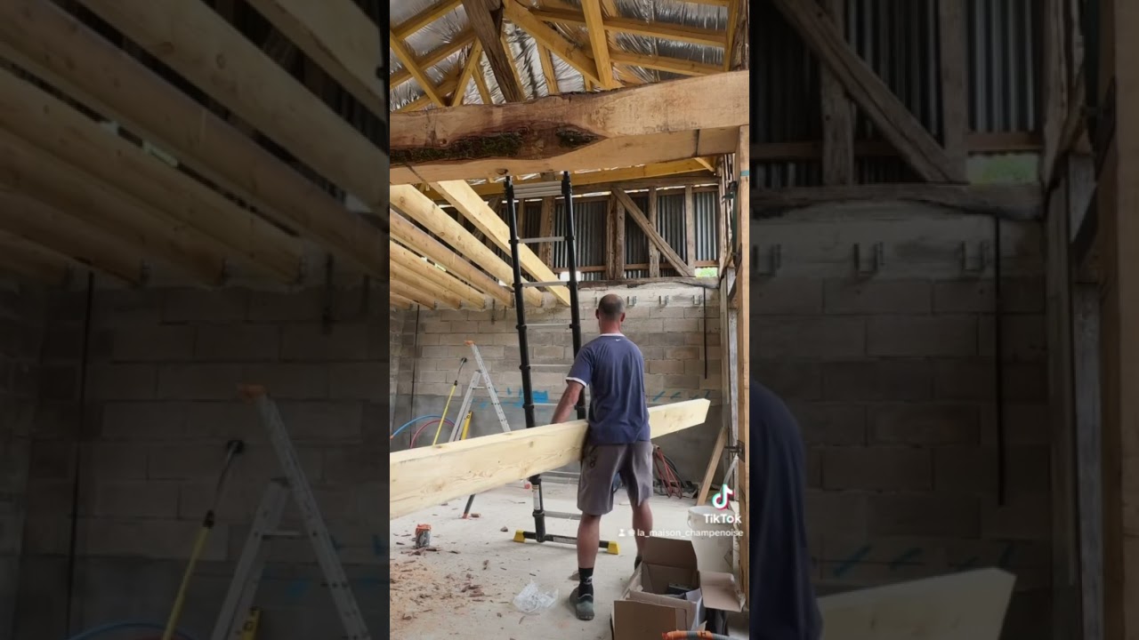 Pose des solives #renovation#teamreno#grange#travaux#sweethome#construction#pourtoi#ferme