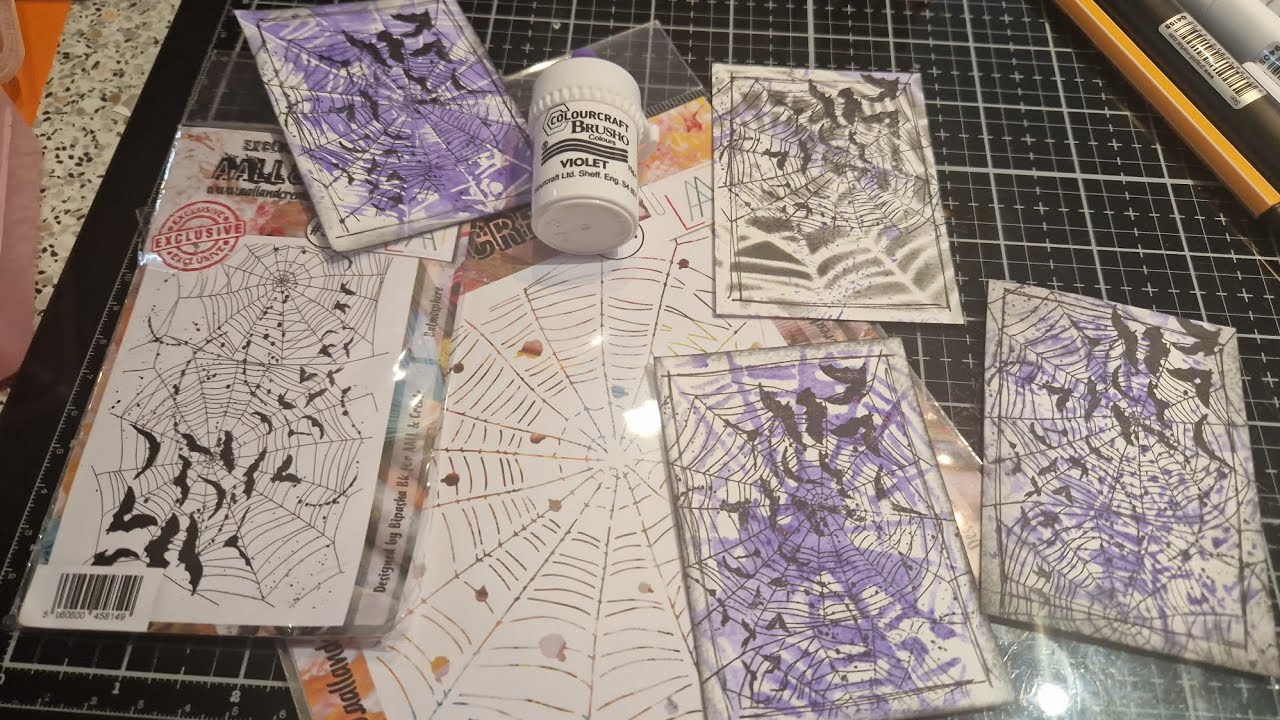 TUTO ATC: LES FONDS #brusho #mask #aallandcreate #halloween