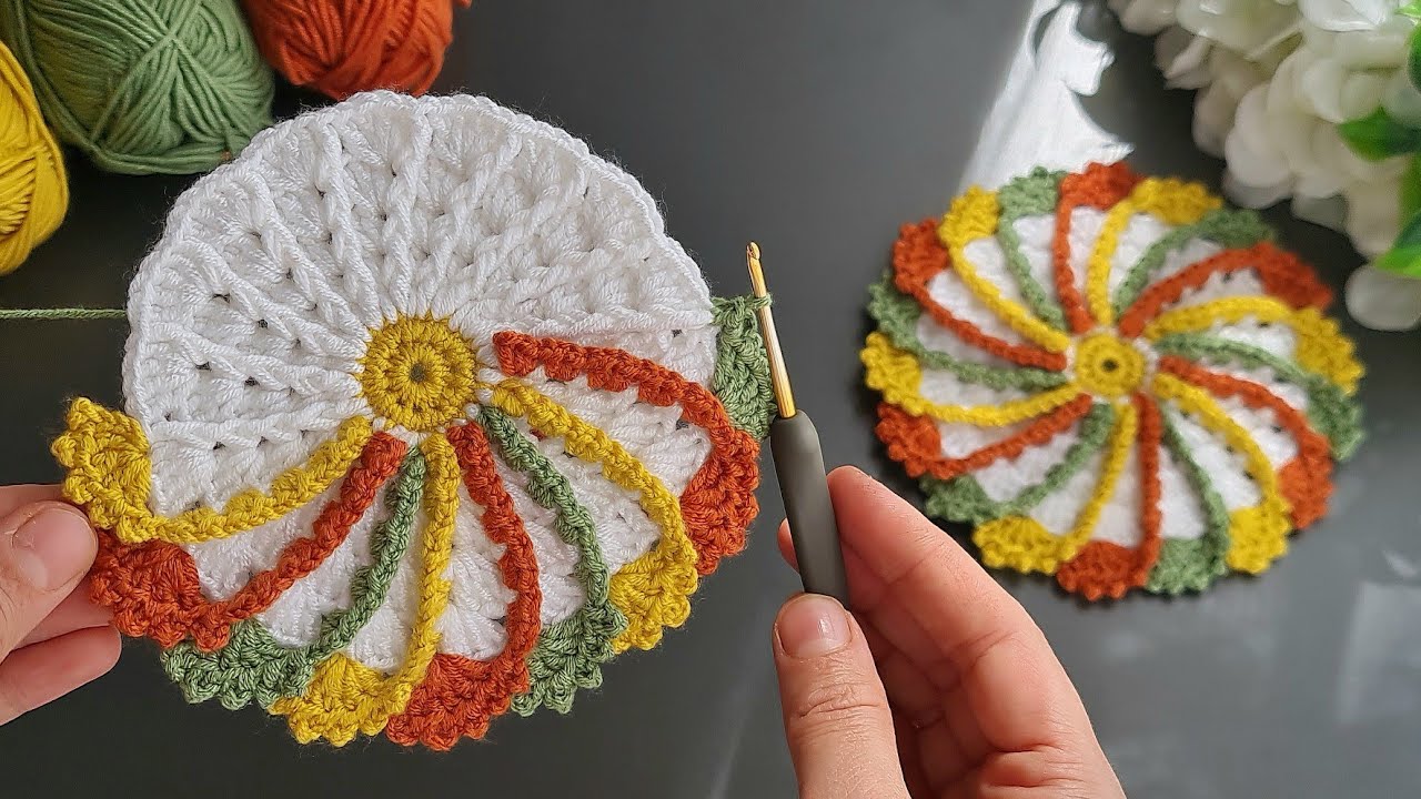 Very sweet 🥰 Super easy, very useful crochet beautiful motif crochet coaster 🥰bardak altlığı yapımı.