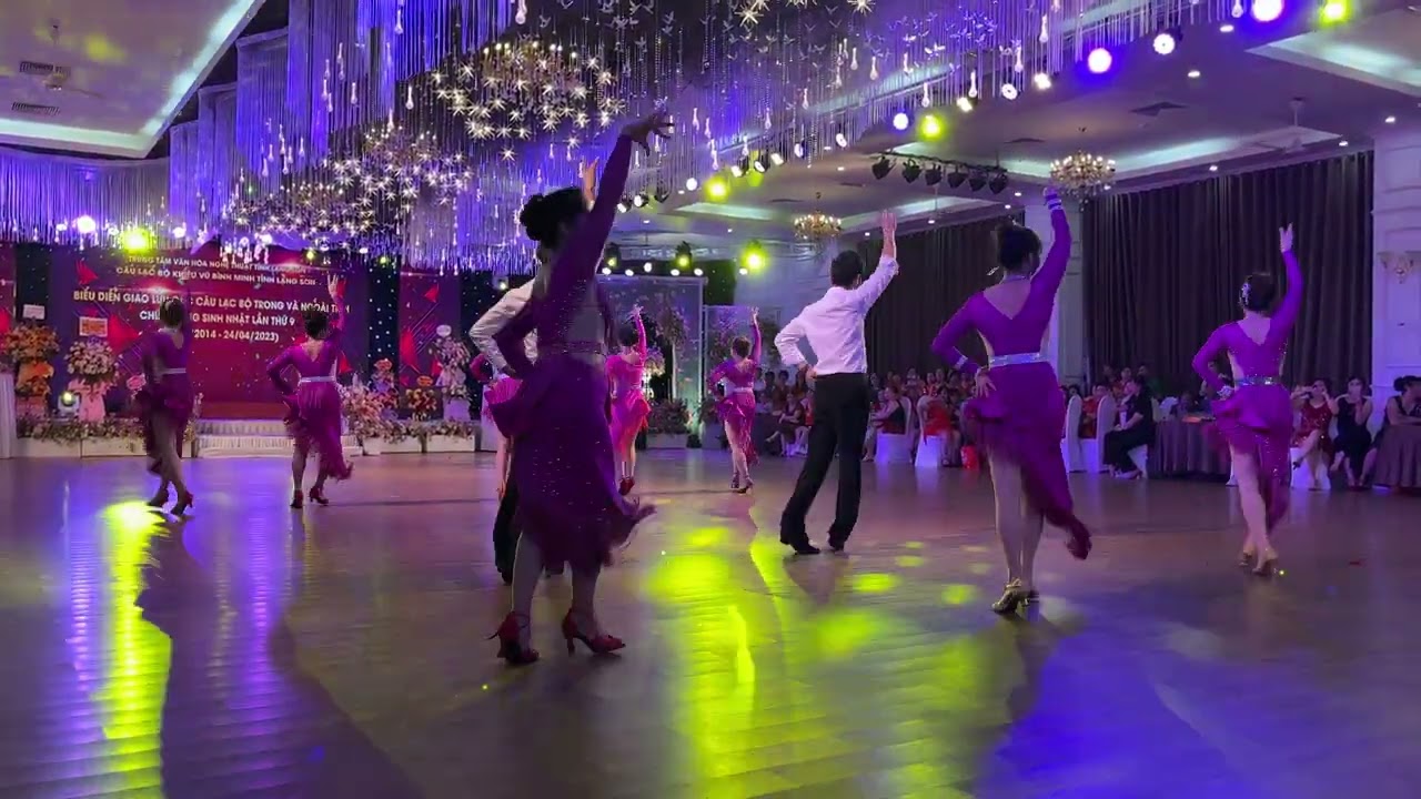 CLB SỨC SỐNG MỚI CAO BẰNG-vũ điệu Samba.