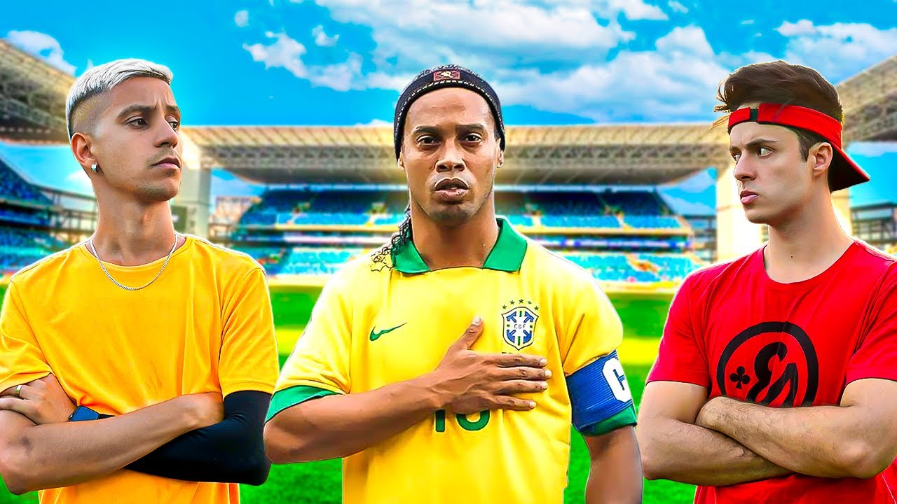 JOGUEI COM O RONALDINHO GAÚCHO!