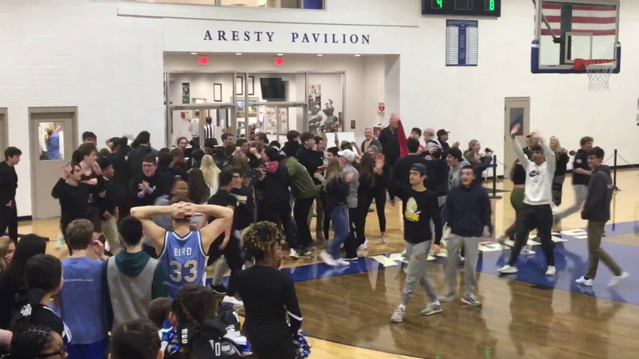 Watchung Hills Stuns Gill St. Bernard's in Must See Buzzer Beater! 2/27/20