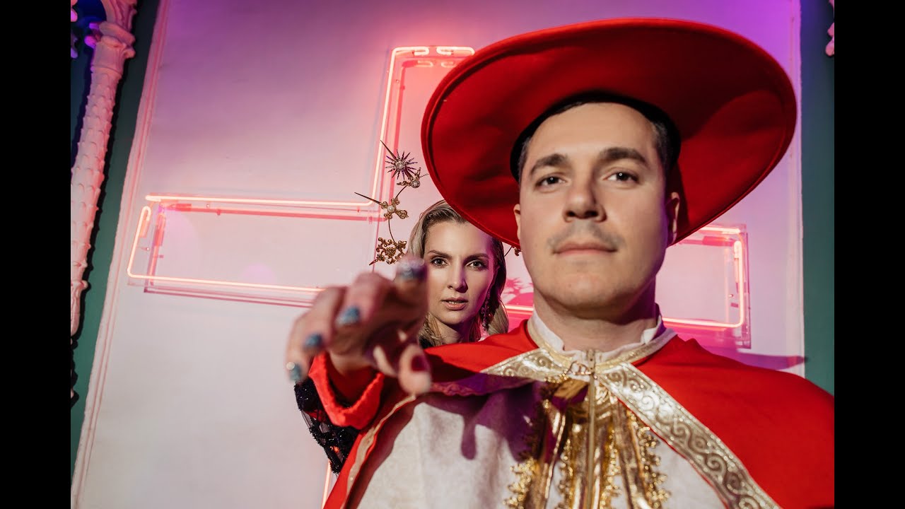 Private Tribute to Young Pope