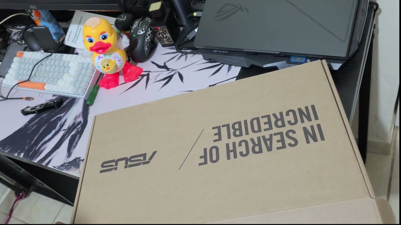Notebook ASUS Vivobook 15 X1504VA - Unboxing