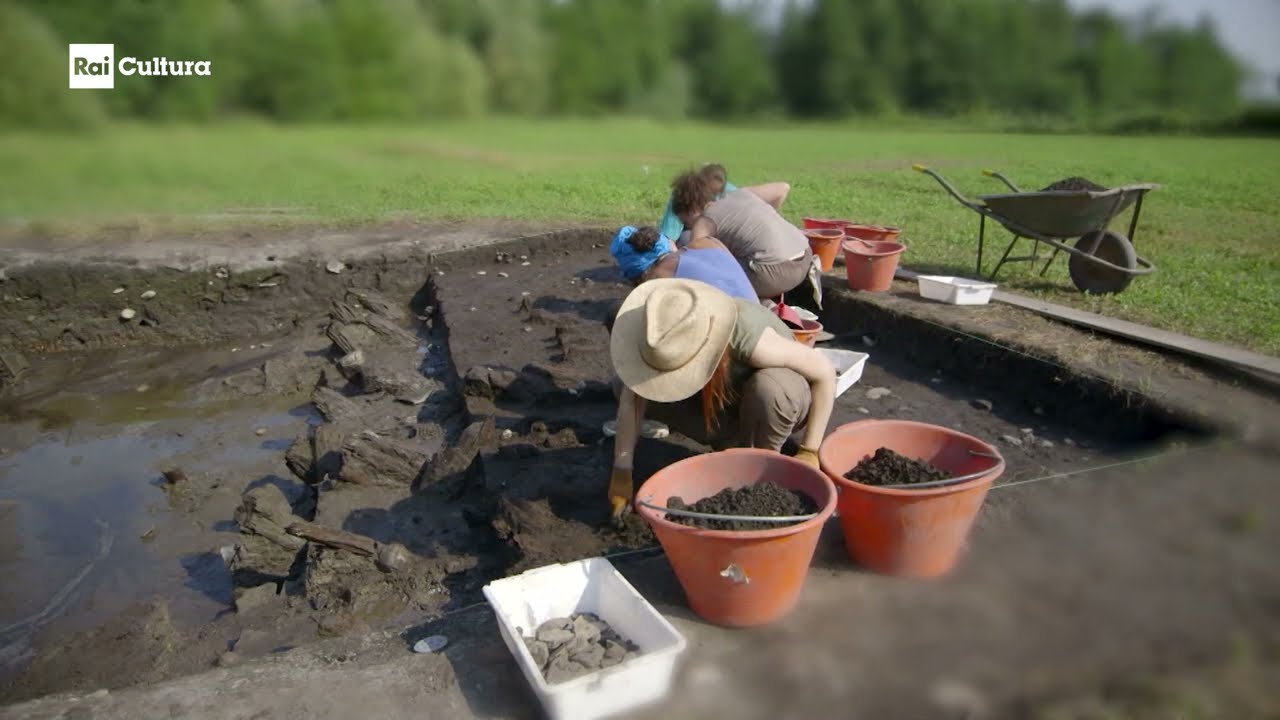 UNESCO World Heritage Sites | Prehistoric pile dwellings around the Alps