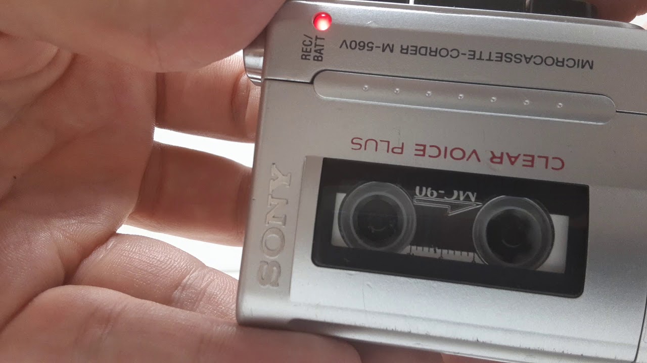 Sony M-560v doesn't work properly with sony tape but fine with imation tape