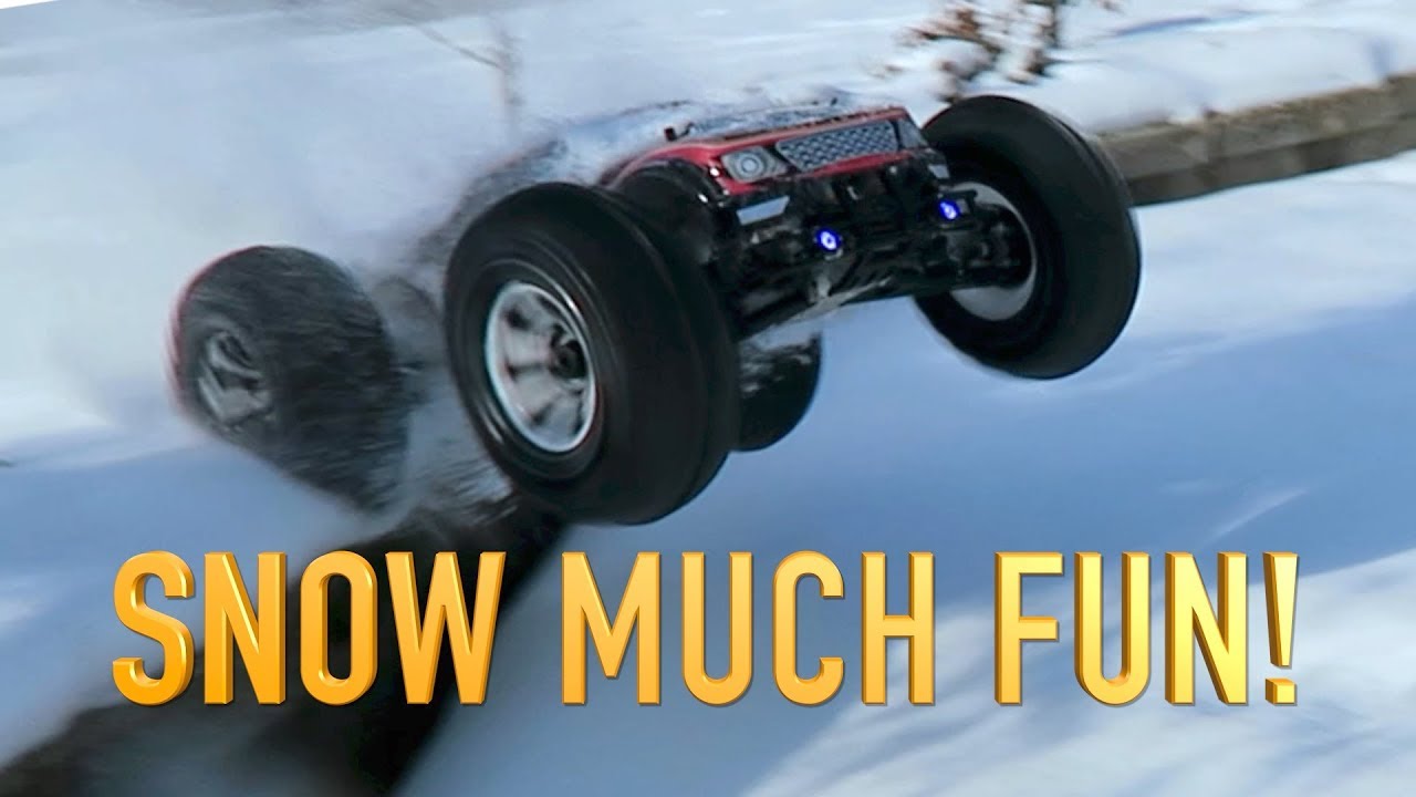 UNBOXING & BASHING! - JLB Racing CHEETAH - 50MPH RC! - 1:10 Brushless Monster Truck -  FULL REVIEW