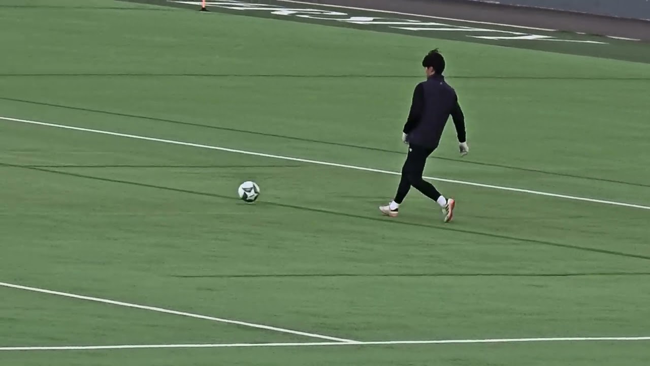 진학경기(3학년) 전반전 신라고등학교 : 경일대학교 2026-03-13  경산경일대학교축구장