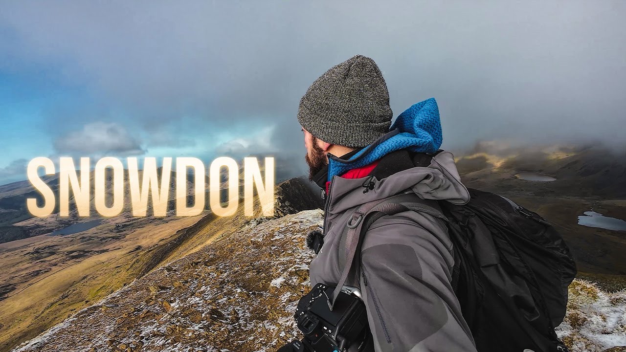 Solo Hiking Snowdon Rhyd Ddu path in Winter, Summiting Snowdon
